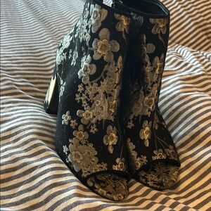 Nine West Floral Embroidered Black Ankle Booties
